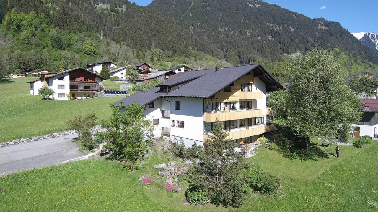 Haus Gant Apartment Sankt Gallenkirch Exterior photo